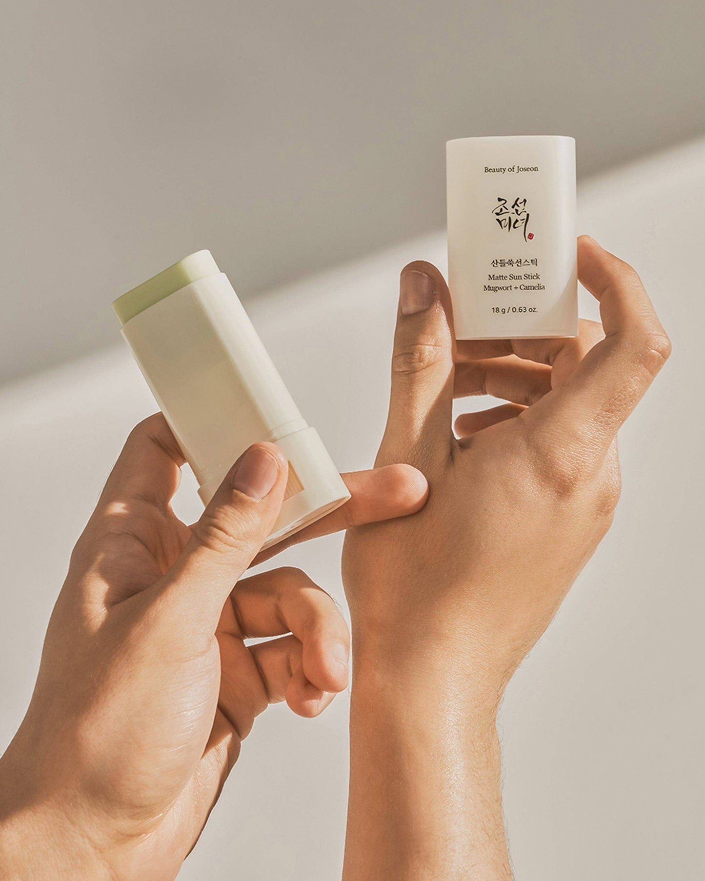 [BEAUTY OF JOSEON] MATTE SUN STICK:MUGWORT+CAMELIA SPF50 18G
